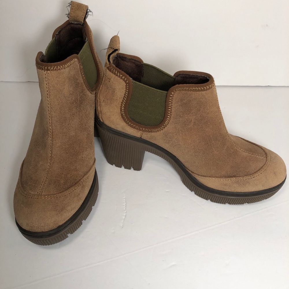 CAT Caterpillar T 1130 Ankle Boots Heel Tan Beige